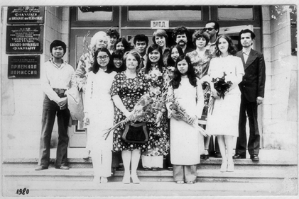 Lớp Sinh khóa 1980 - một thời sinh viên ở Ki si nhốp